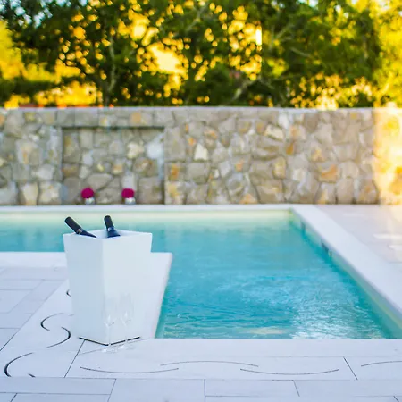 Luxury Mande Malinska