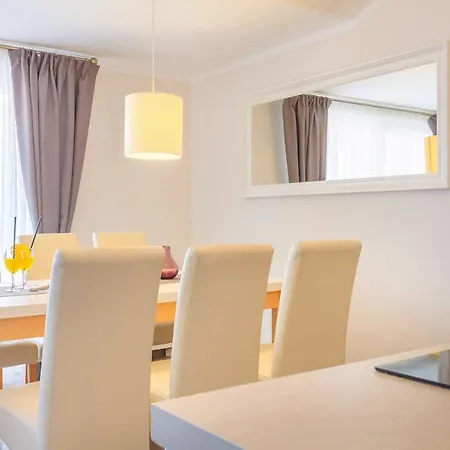 Luxury Mande * Malinska