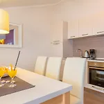 Konukevi Luxury Mande Malinska