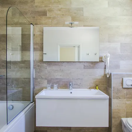 Gostinjska kuća Luxury Mande