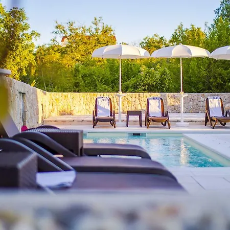 Luxury Mande 5*