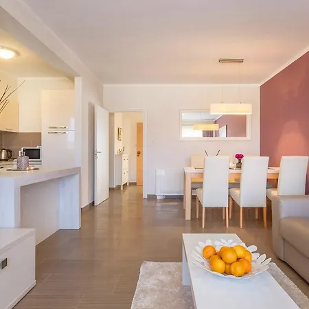 Luxury Mande Gostinjska kuća
