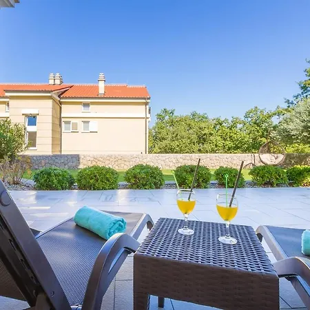 Luxury Mande Malinska