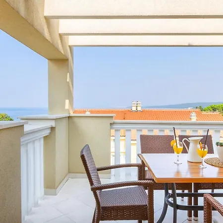 Luxury Mande Malinska