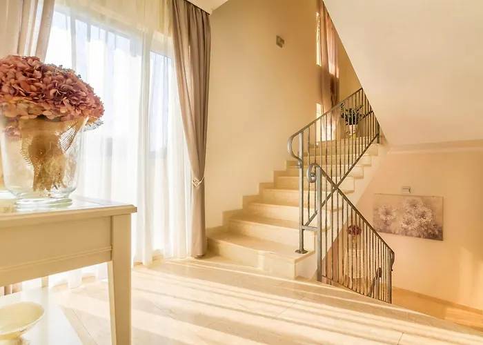 Luxury Mande Willa Malinska