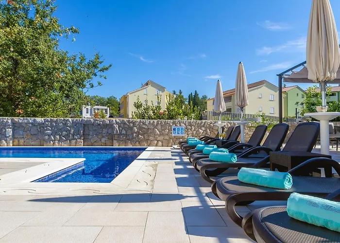 Luxury Mande Villa