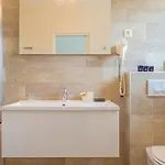 ゲストハウス Luxury Mande