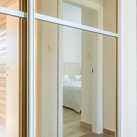 בית הארחה Luxury Mande